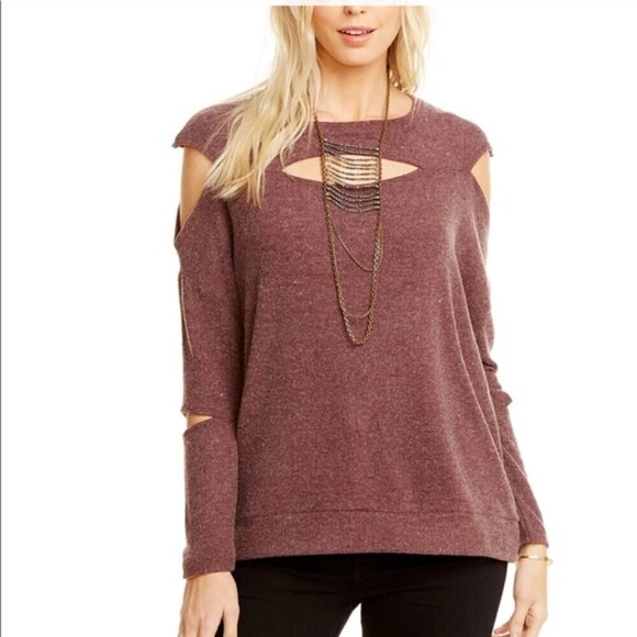 NWT CHASER Burgundy Super Soft Fleece Cut Out Dolman Sleeve Sweater Size Medium - Picture 1 of 7